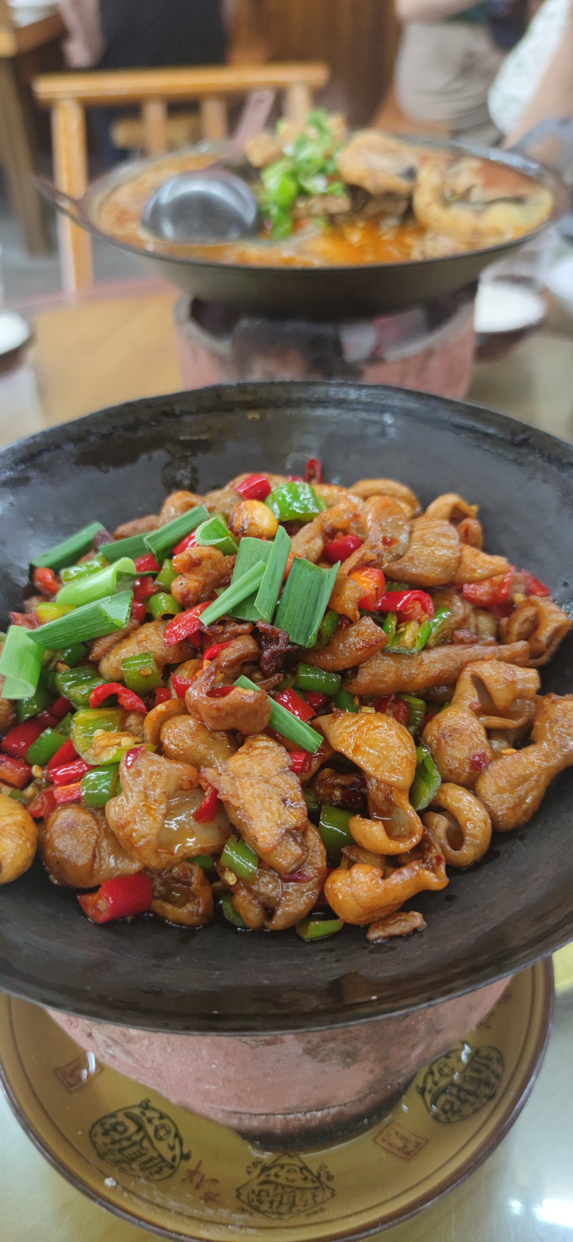常德特色鸡钵(常德特色鸡钵饭店)