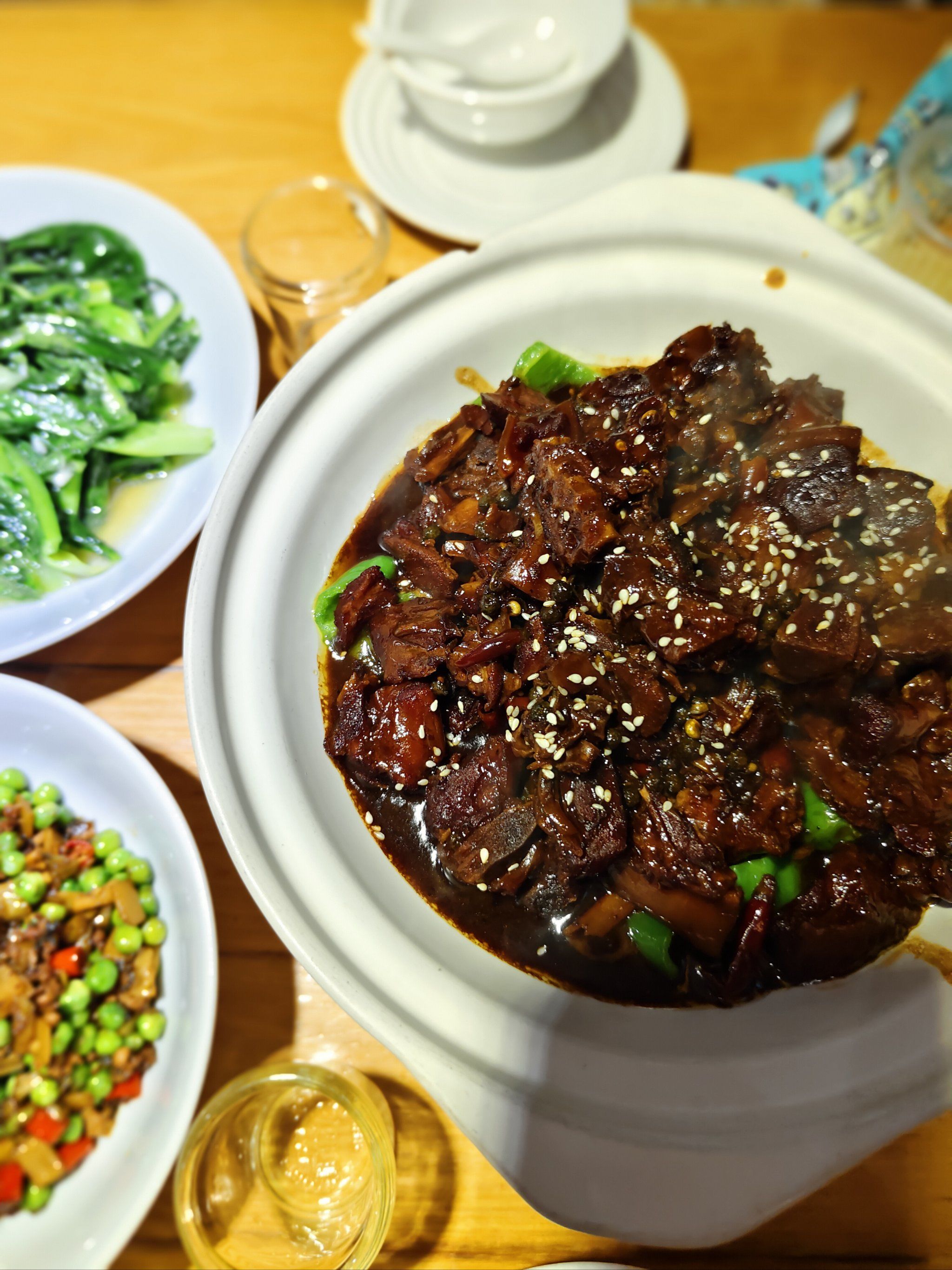 许多特色菜品(许多特色菜品有哪些)