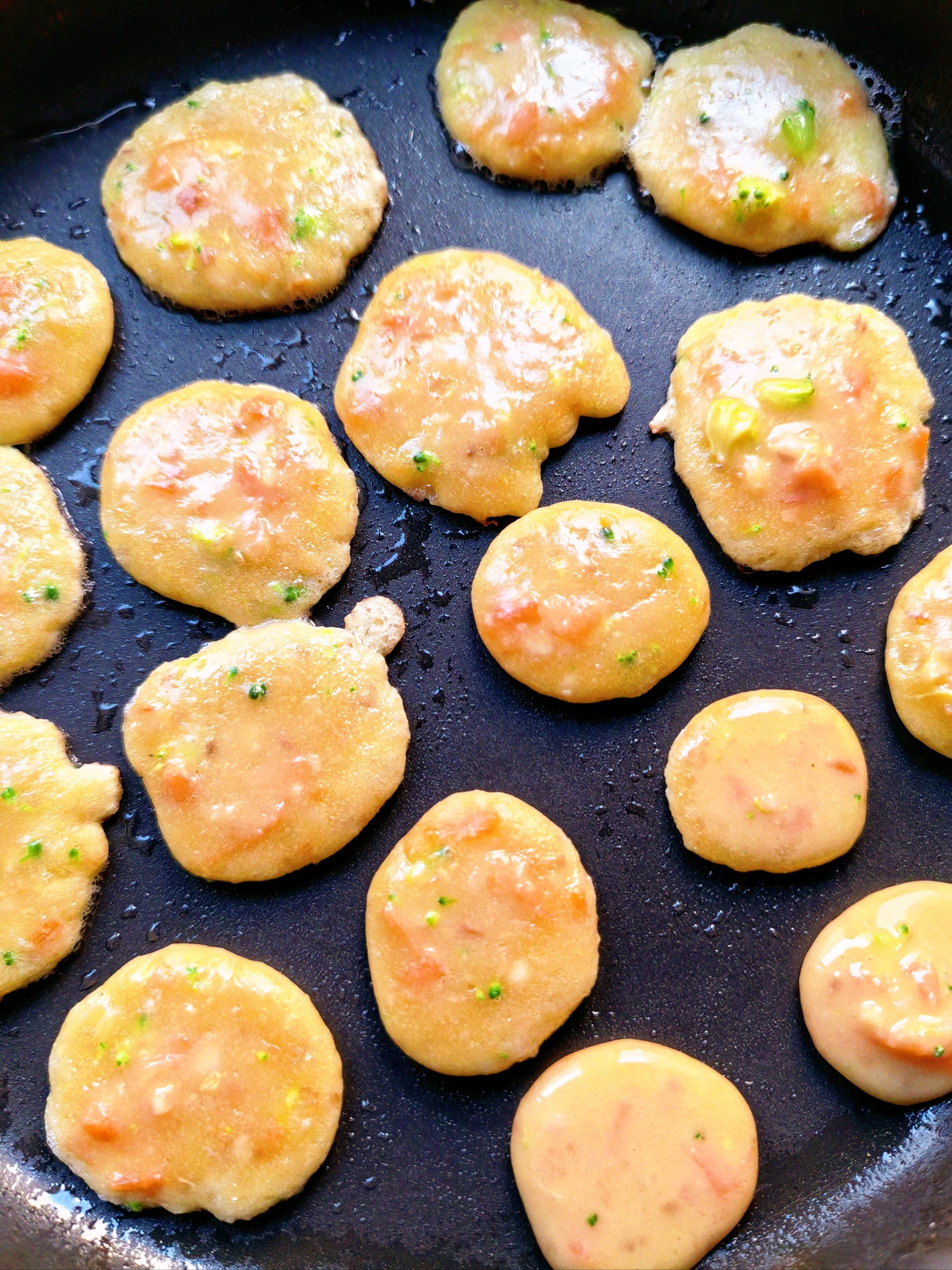 怎么做素菜饼好吃宝宝(素菜馅饼怎么做又软又好吃)