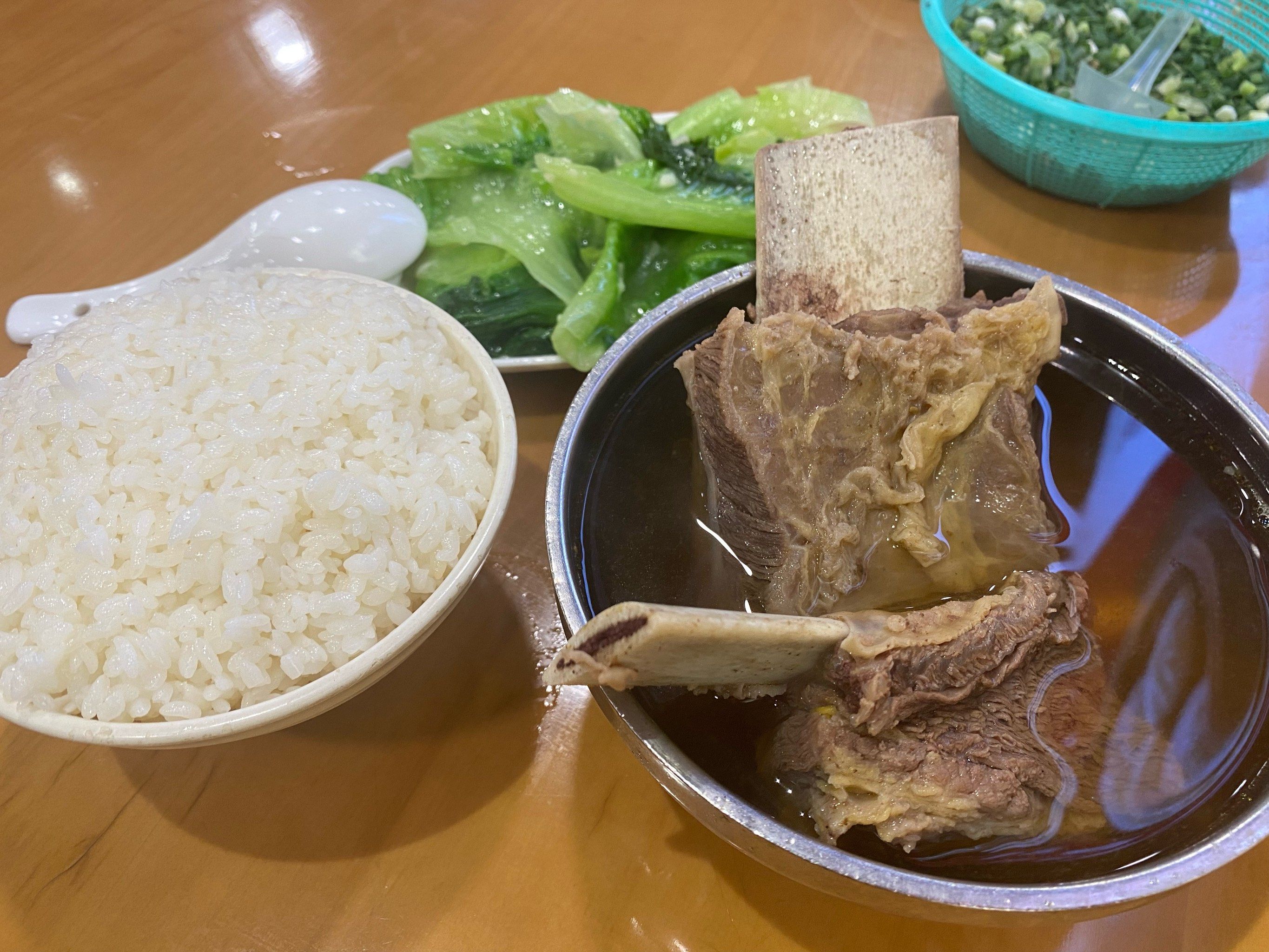 牛排汤做法大全家常做法(牛排汤做法大全家常做法图片)