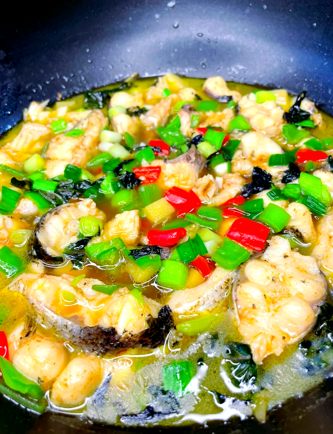 鳙鱼的做法大全家常(鳙鱼怎么做好吃又方便)