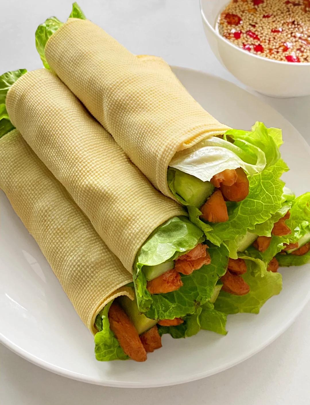 油豆皮卷素菜(油豆皮卷素菜好吃吗)