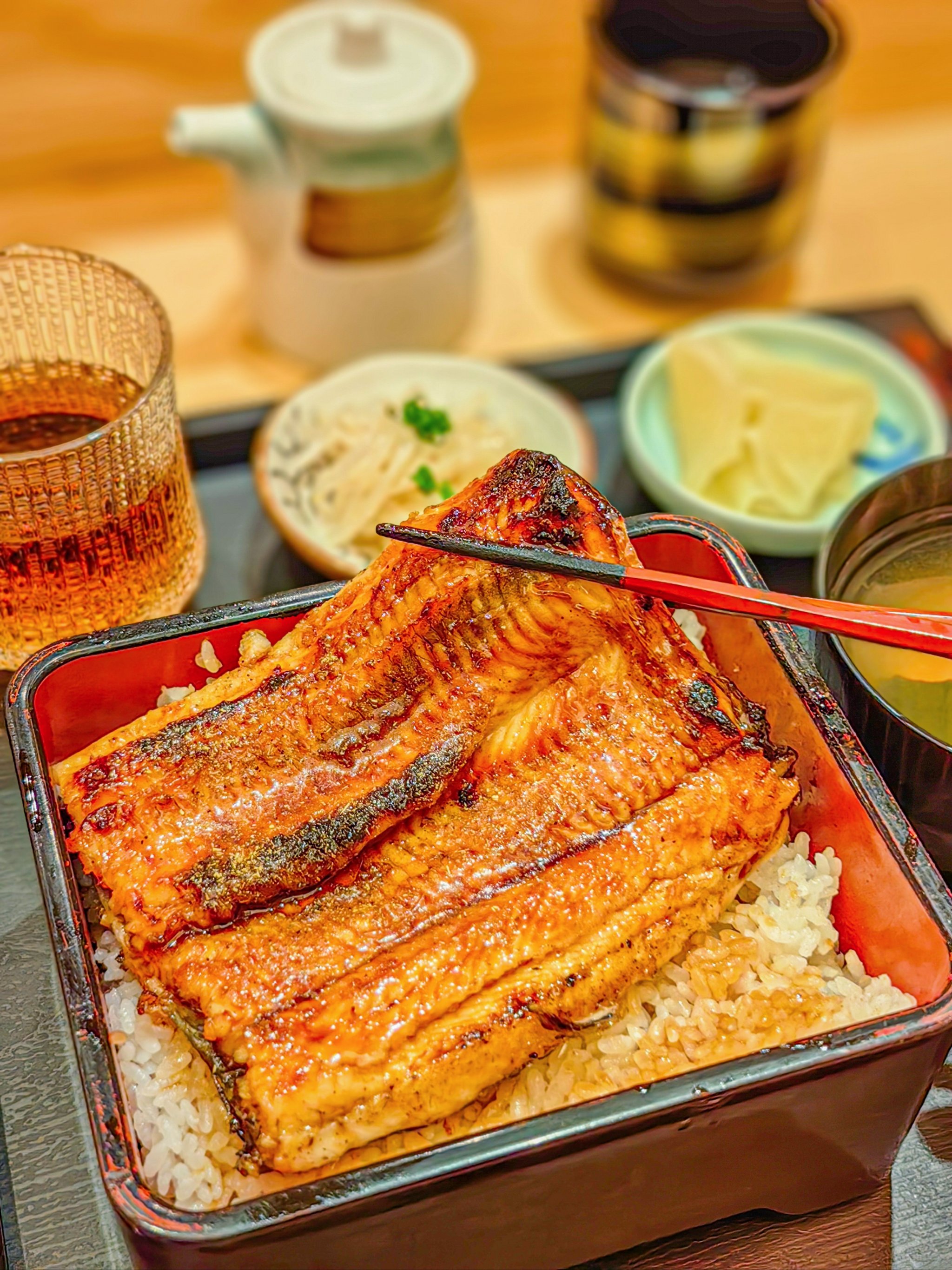 日本特色的鳗鱼饭(日本特色的鳗鱼饭怎么做)