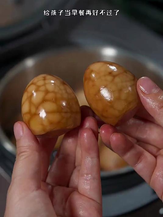 电饭锅鸡蛋早餐(电饭锅鸡蛋粥怎么煮)