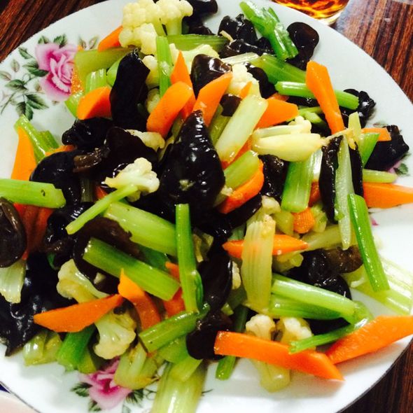 素什锦凉菜图片(素什锦凉菜图片大全)