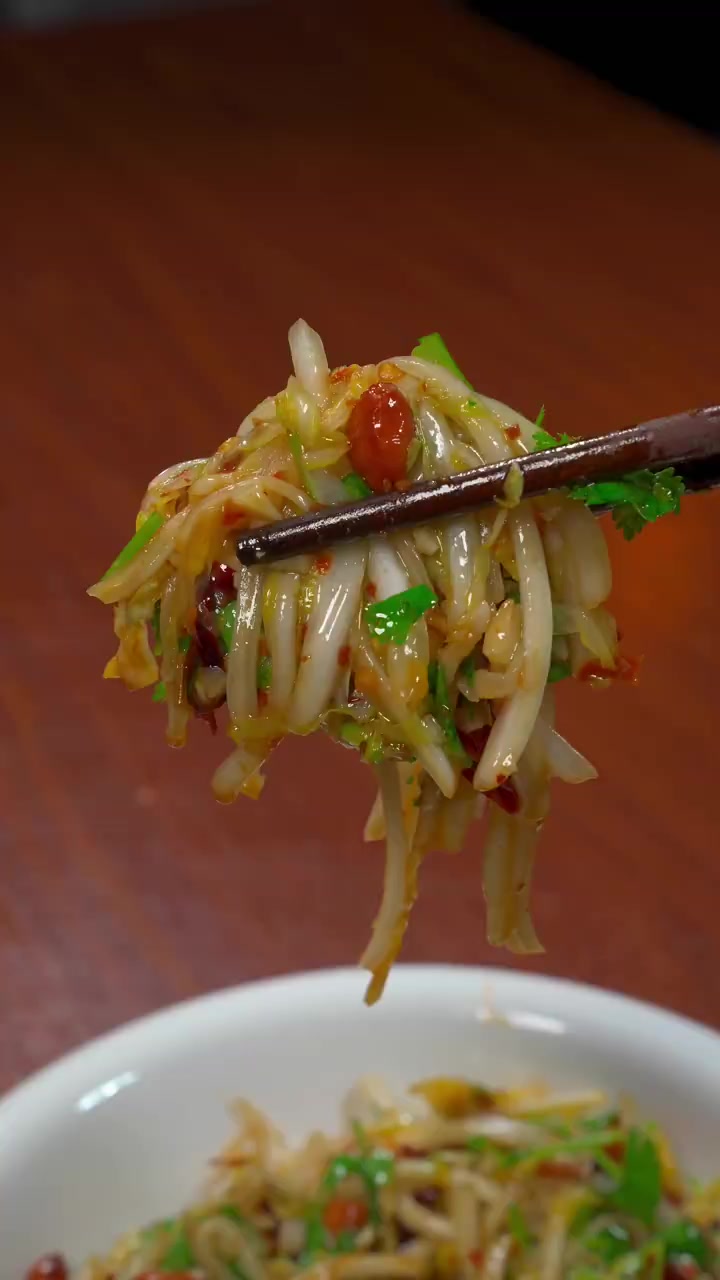 正宗韩式拌凉菜(韩式拌菜的做法大全窍门)