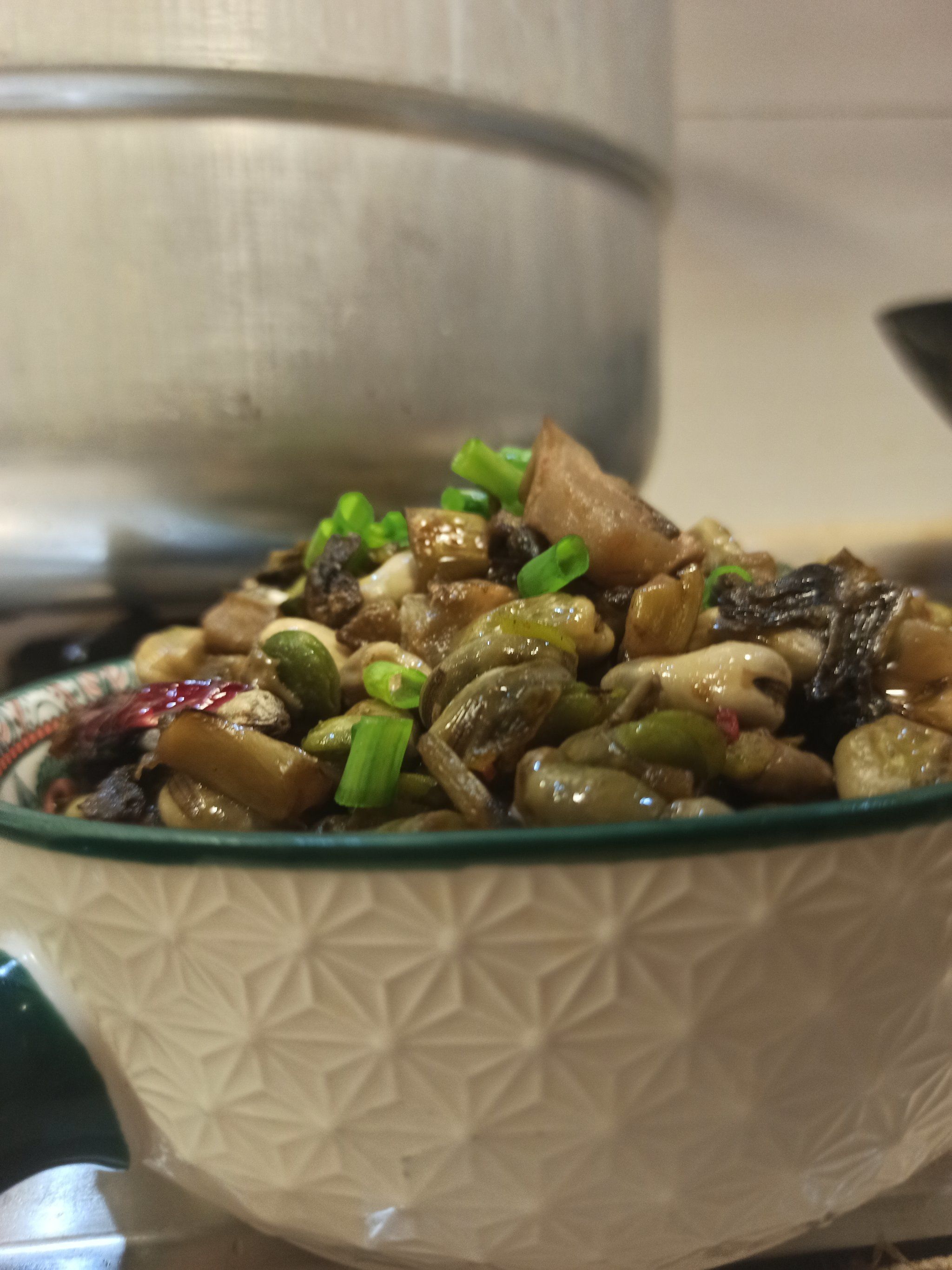 凉菜收胡豆的做法(凉菜收胡豆的做法视频)