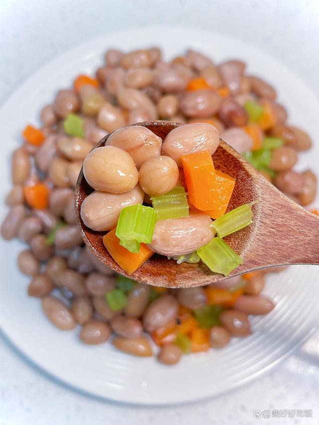 凉菜糖醋花生(饭店糖醋花生米的做法) 凉菜糖醋花生(饭店糖醋花生米的做法)