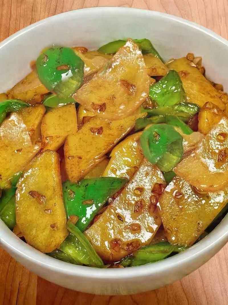 创意家常小炒(200道家常小炒)