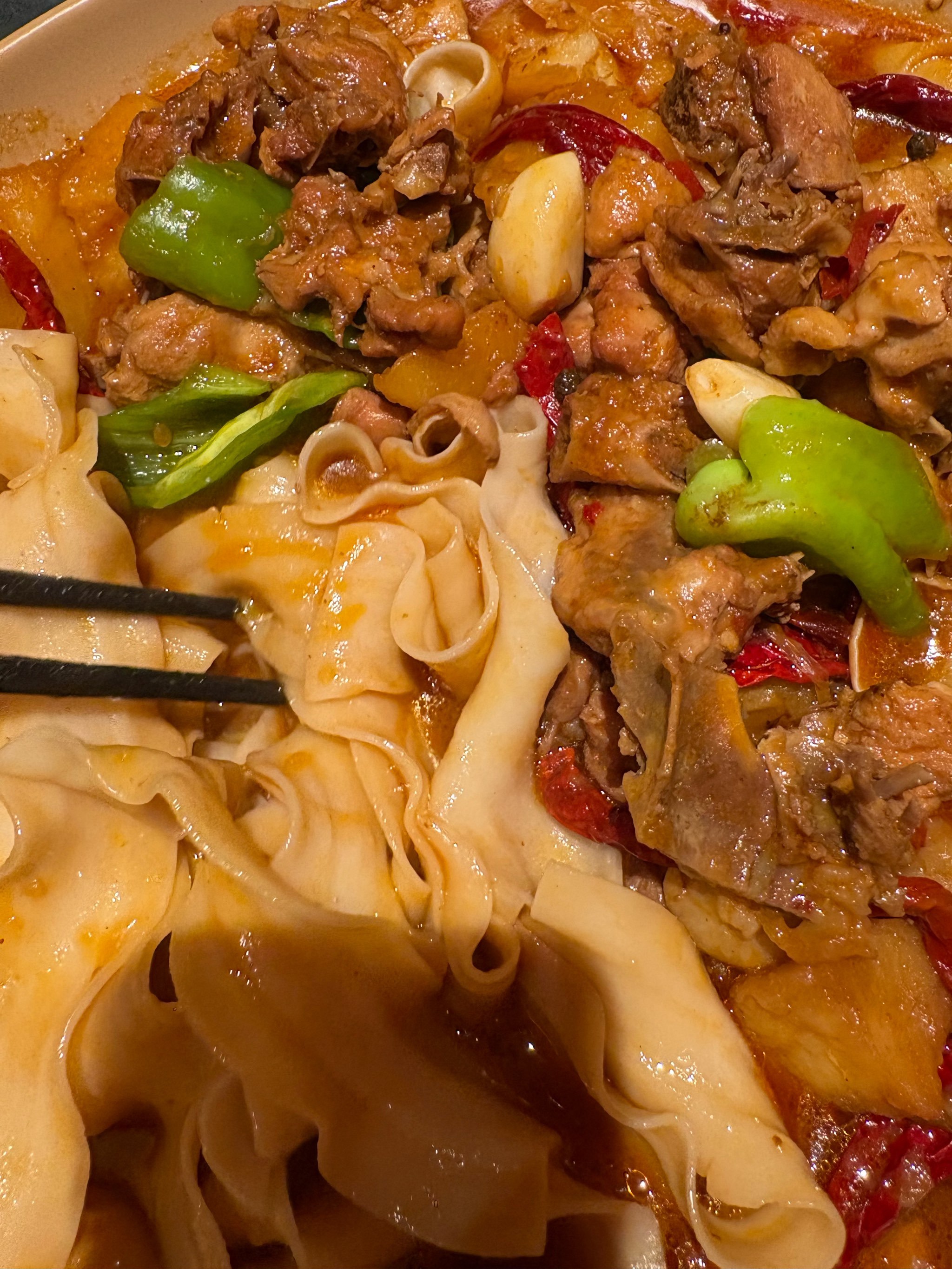 新疆菜特色(新疆菜特色菜爆炒虾尾)