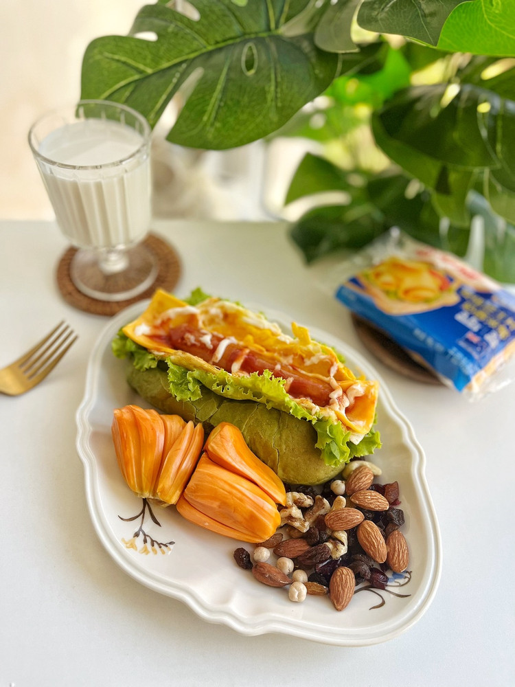 早餐吃热狗(早餐吃一根热狗会长胖吗)