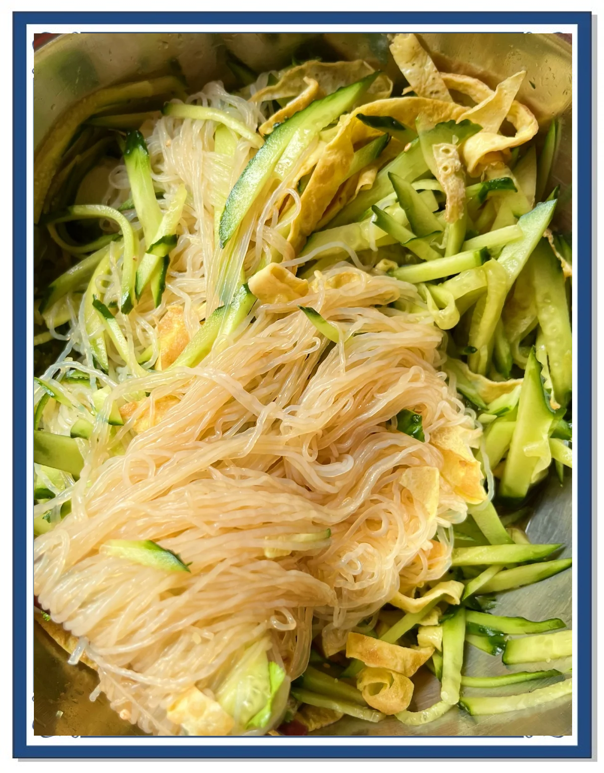 拌凉皮可以放点什么素菜(拌凉皮可以放点什么素菜好吃)