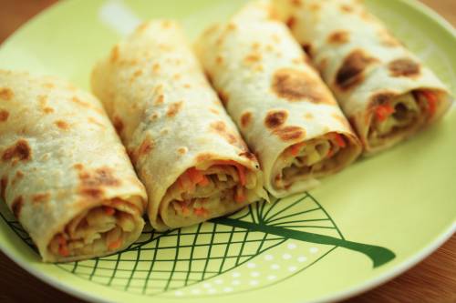 早餐卷窍门(早餐卷饼卷什么好吃)