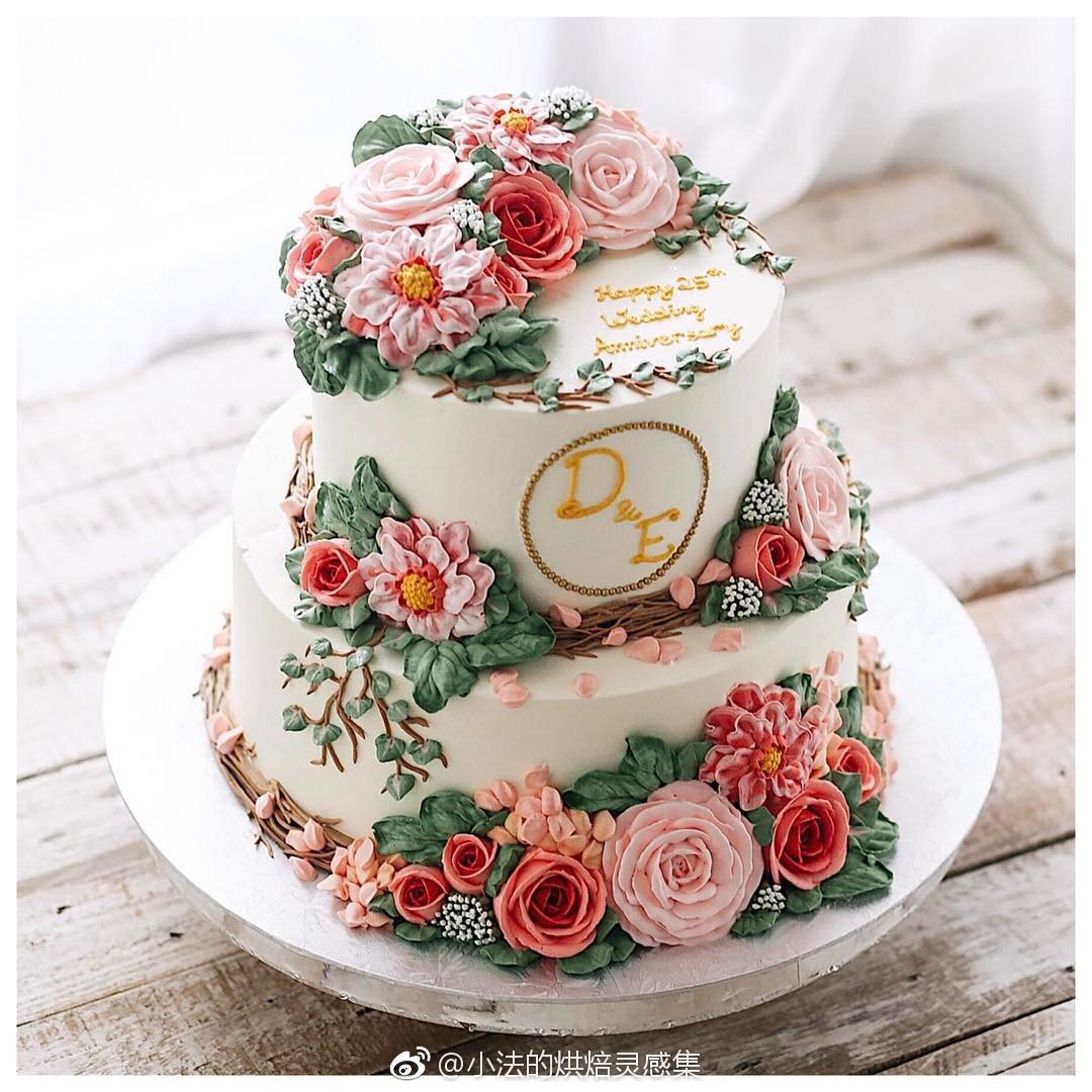 特色花式蛋糕(花式蛋糕图片 简单)