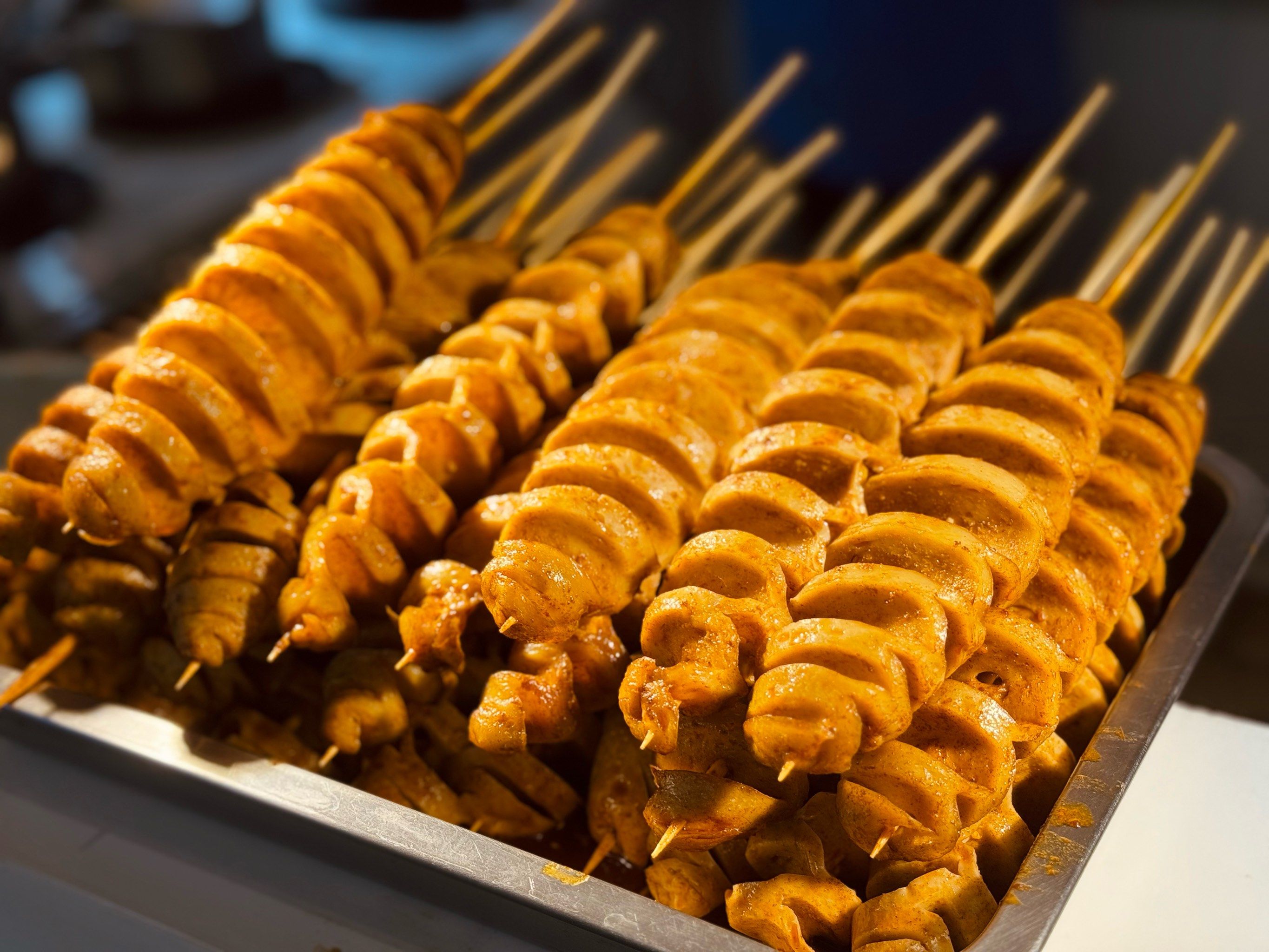 特色小吃烤面筋(舌尖上的美食之烤面筋)