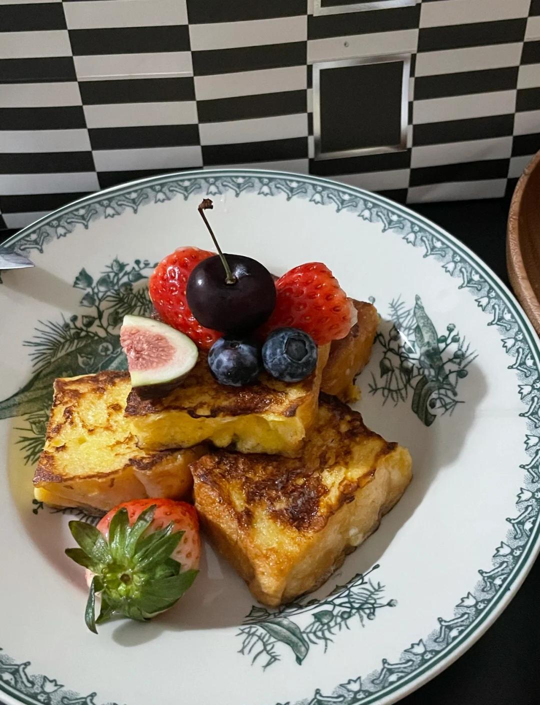 吐司可以做什么早餐(怎样用吐司做简单的美食早餐)