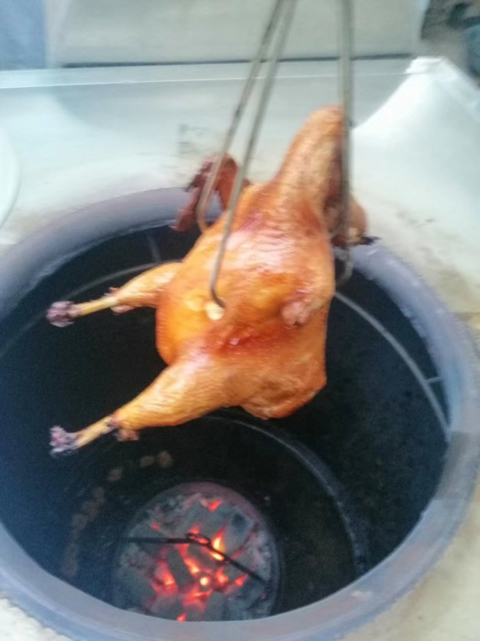 新疆特色馕坑烤鸡(新疆馕坑烤肉做法视频) 新疆特色馕坑烤鸡(新疆馕坑烤肉做法视频)