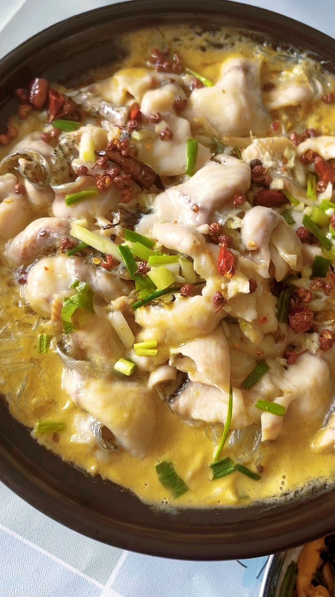 拌凉菜的鱼(拌凉菜的鱼叫什么名字)