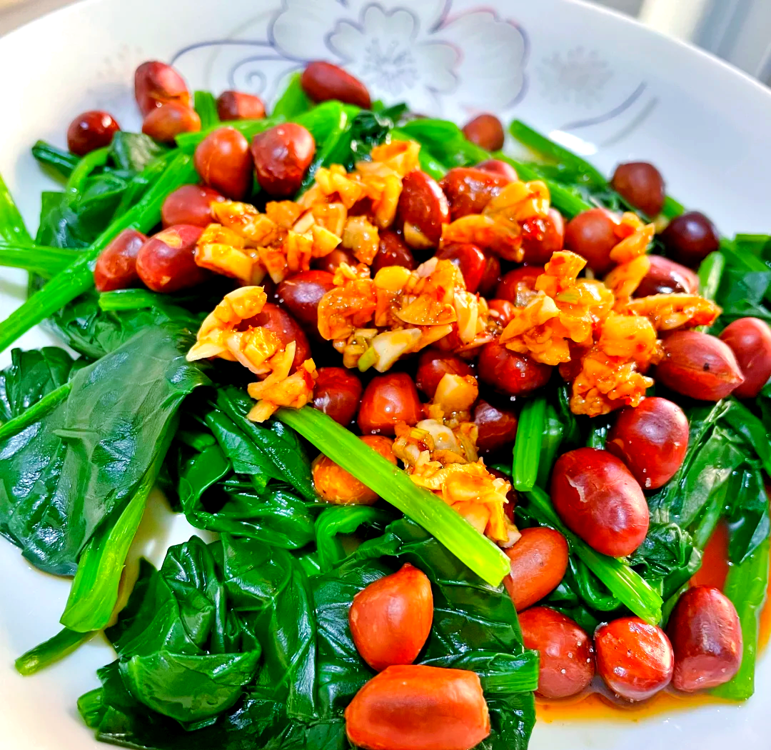 菠菜凉菜怎么弄(菠菜凉菜怎样做好吃一点?)