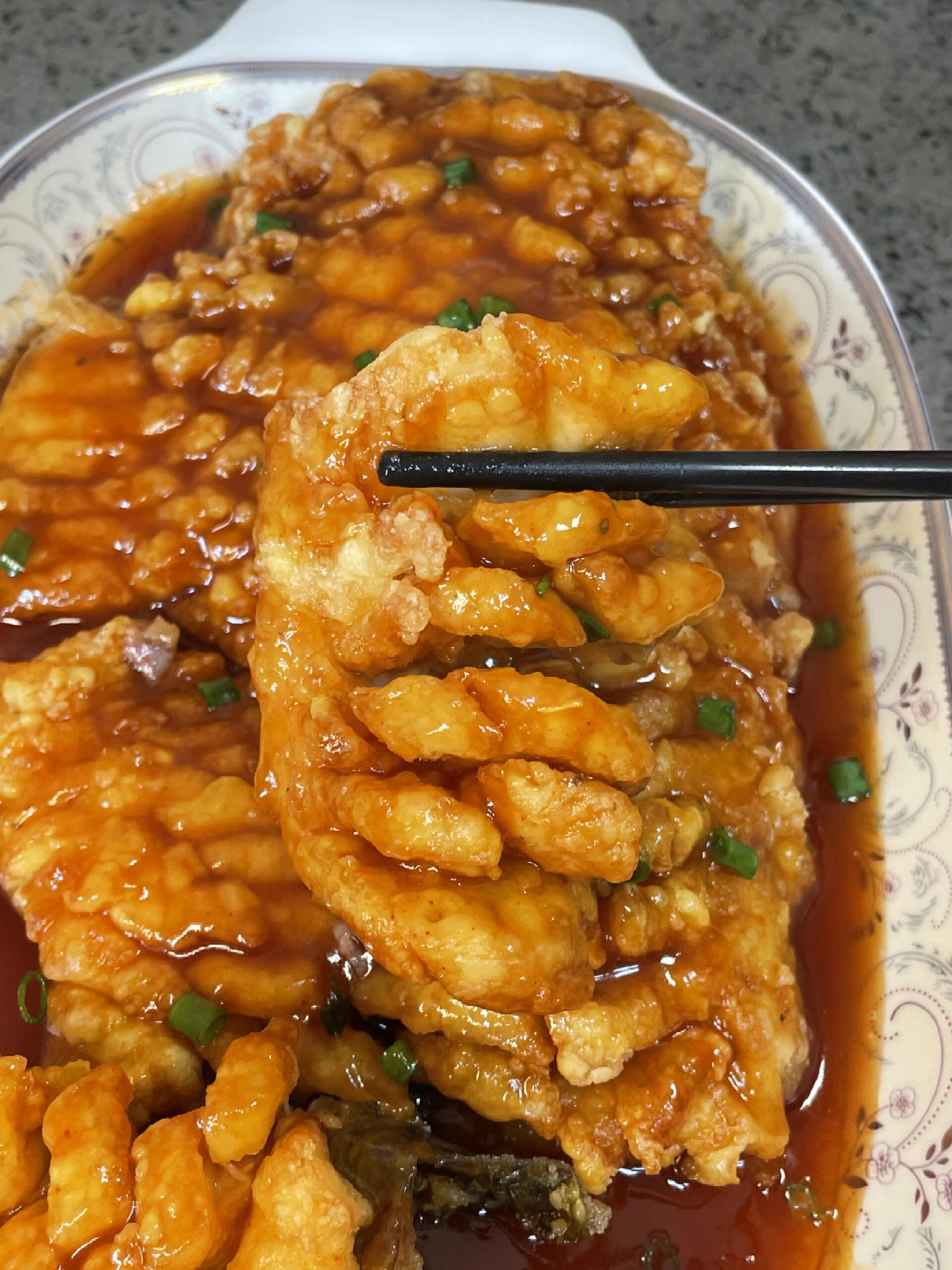 糖醋黄鱼的家常做法窍门(这样做糖醋黄鱼 保你惊艳全场)