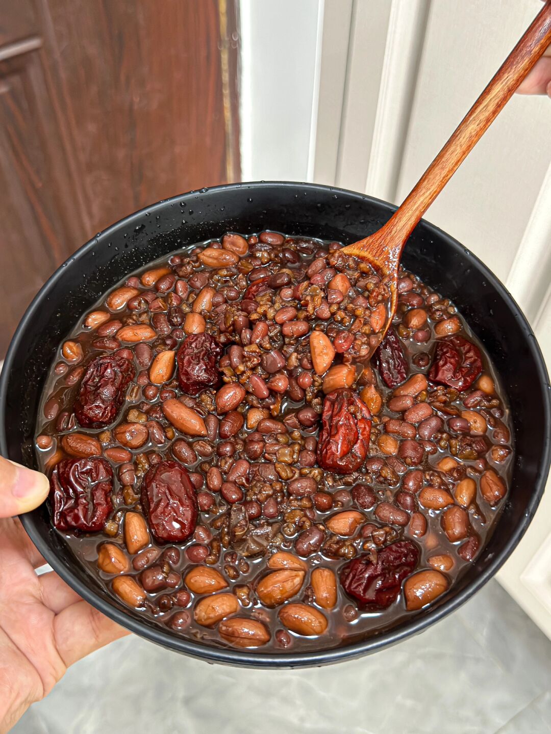 红米线家常做法(红米线的家常做法)