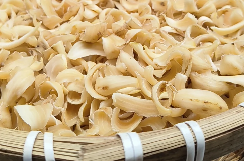 抑郁症患者喜欢吃素菜(抑郁症的人喜欢吃零食吗)