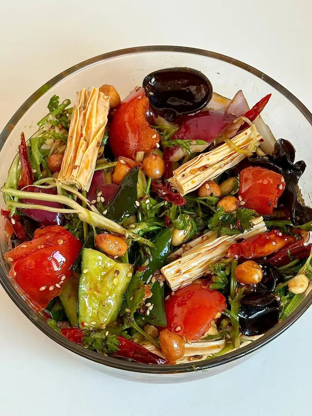 凉拌凉菜怎么调好吃(凉拌菜怎么做好吃又简单窍门)