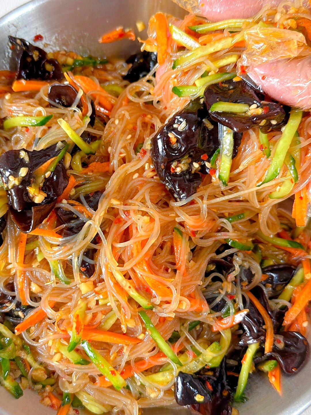 黄萝卜凉菜(萝卜黄瓜凉菜) 黄萝卜凉菜(萝卜黄瓜凉菜)