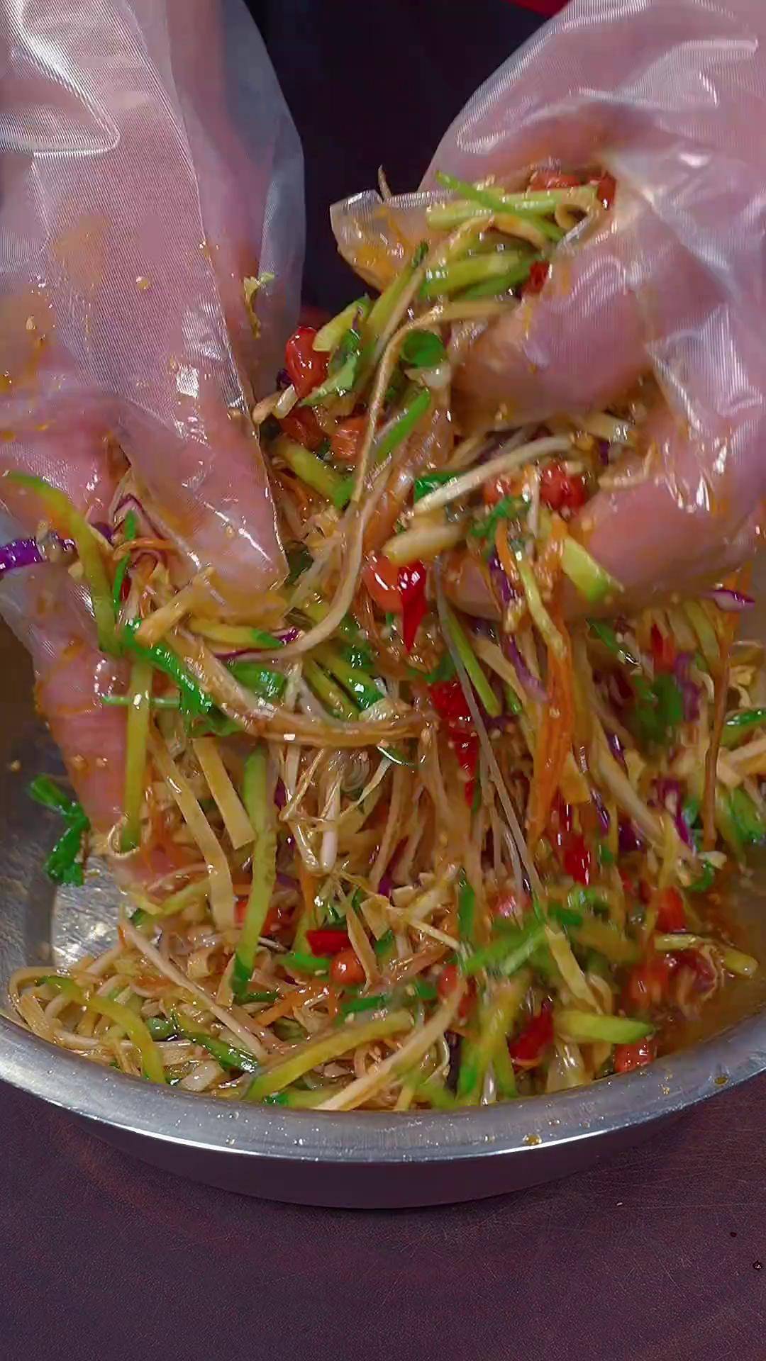 年夜饭凉菜(年夜饭凉菜菜谱大全带图片) 年夜饭凉菜(年夜饭凉菜菜谱大全带图片)