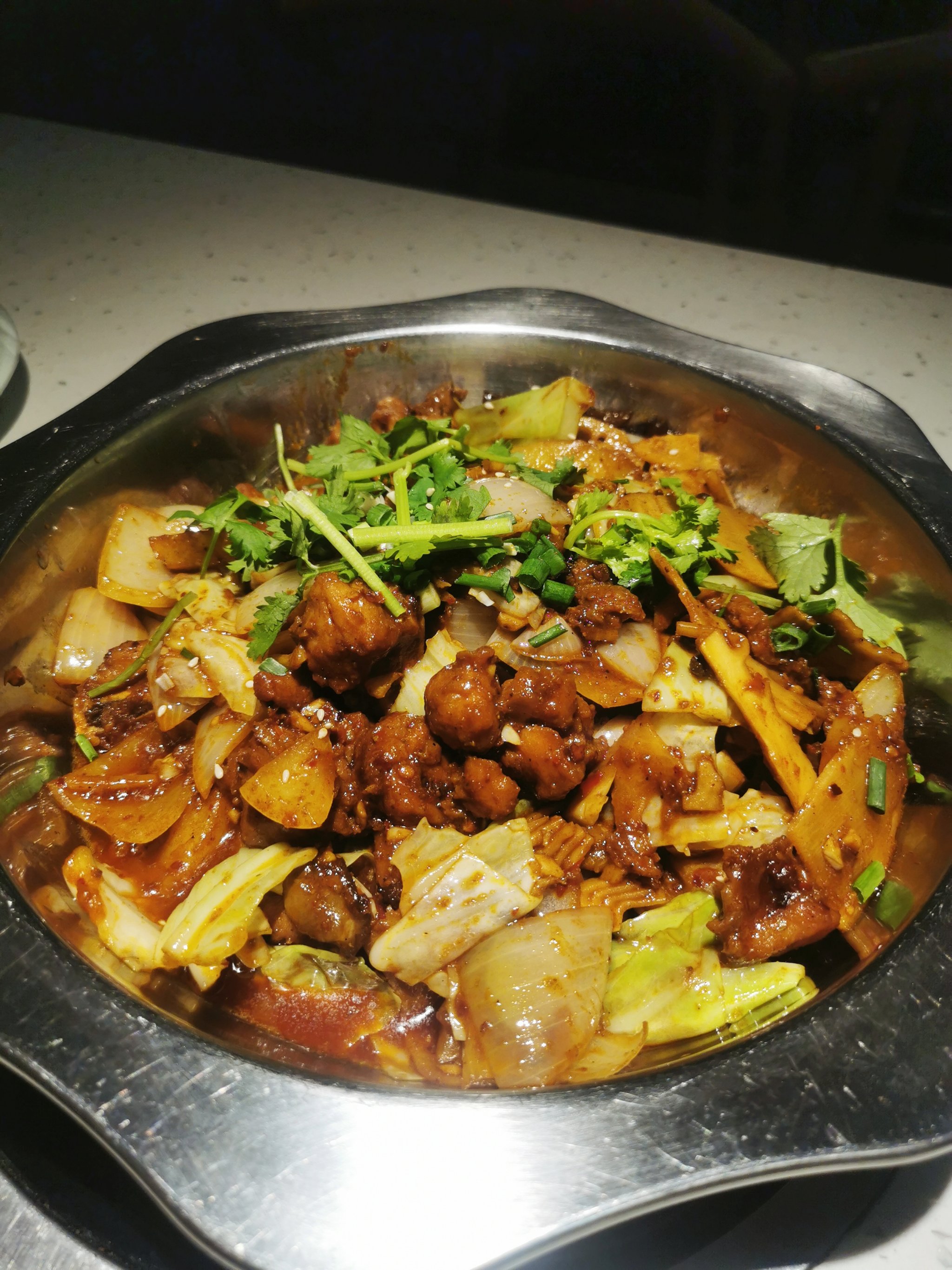 芋儿鸡的家常做法(芋儿鸡的家常做法窍门)