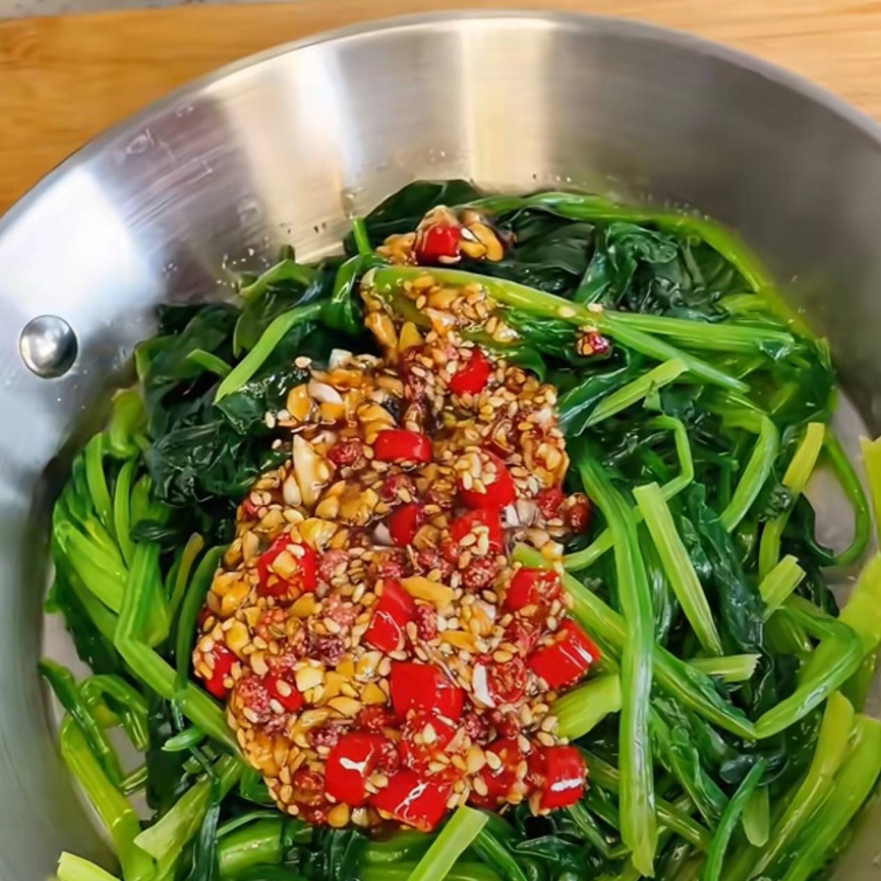 脆辣菠菜凉菜(脆辣菠菜怎么做好吃)