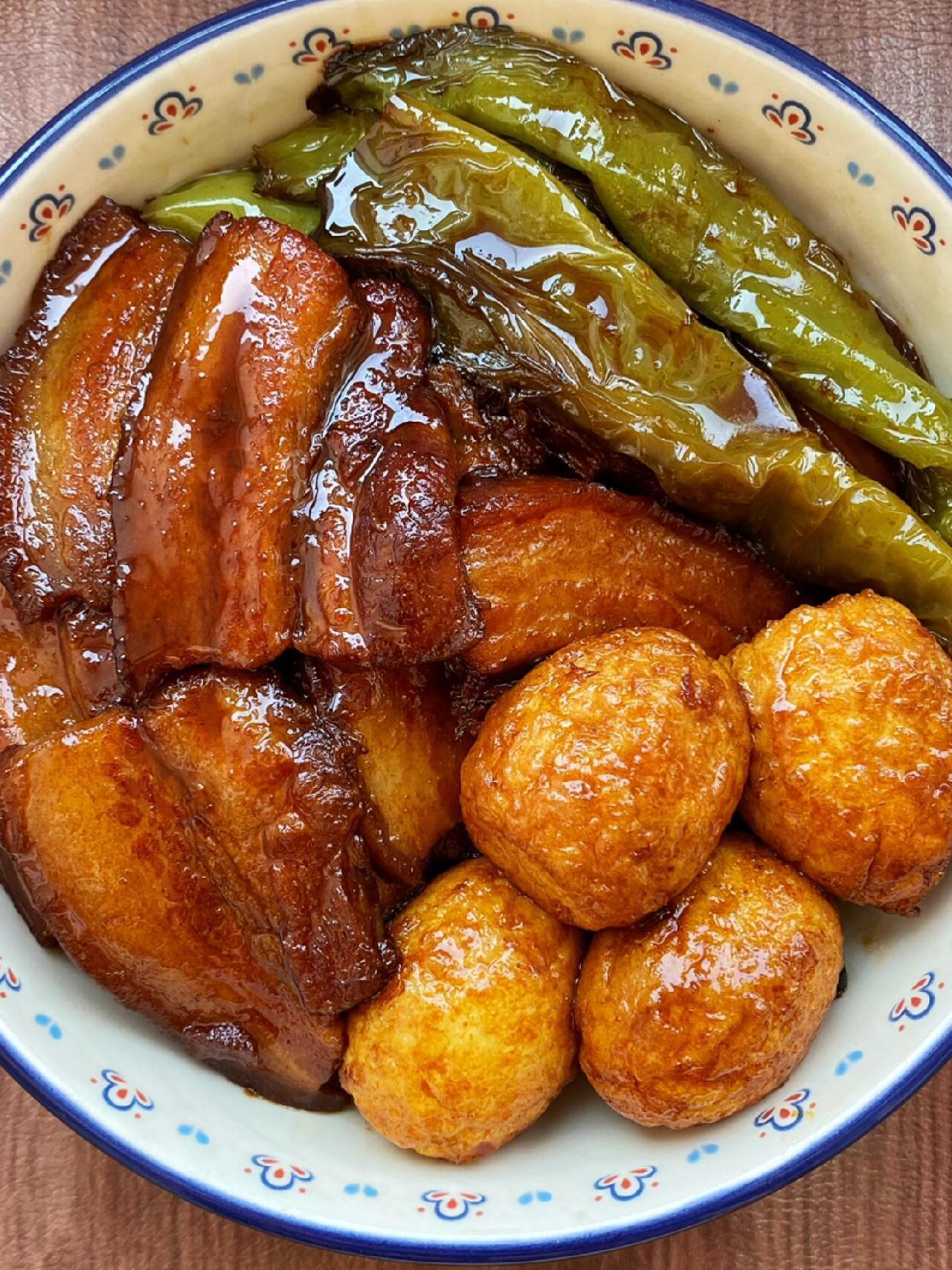 把子肉素菜怎么卤的(把子肉里的菜怎么卤制)