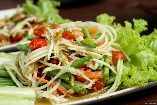 茶树草凉菜(茶树菇凉菜图片)