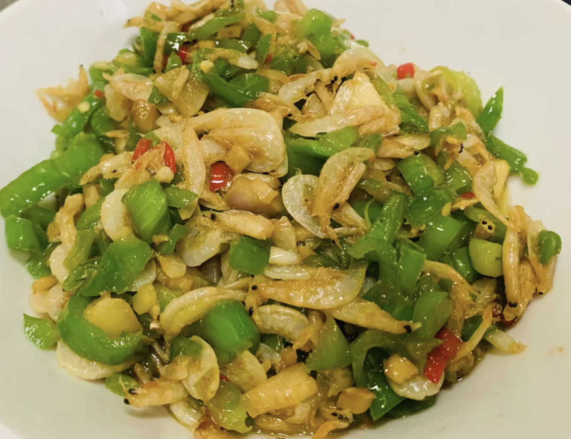 尖椒虾皮凉菜(尖椒拌虾皮怎么做好吃)