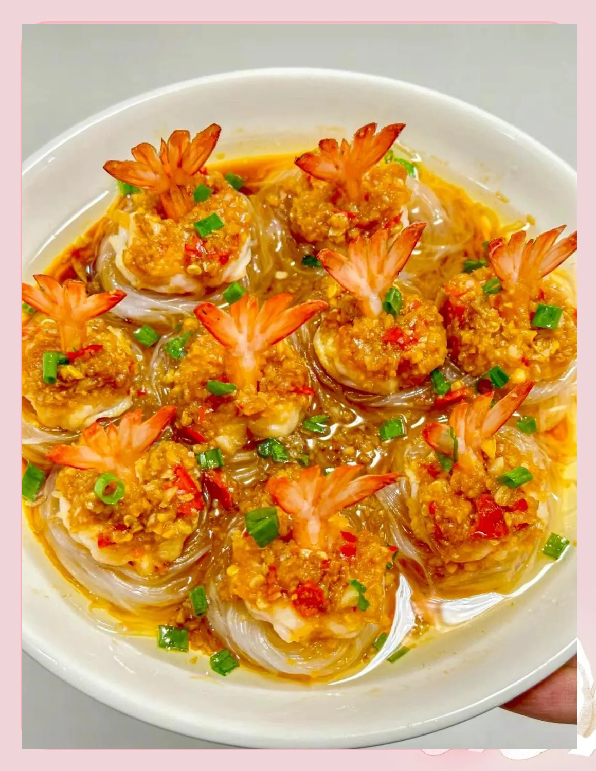 蒜蓉蒸虾家常做法(蒜蓉蒸虾怎么做好吃又简单)