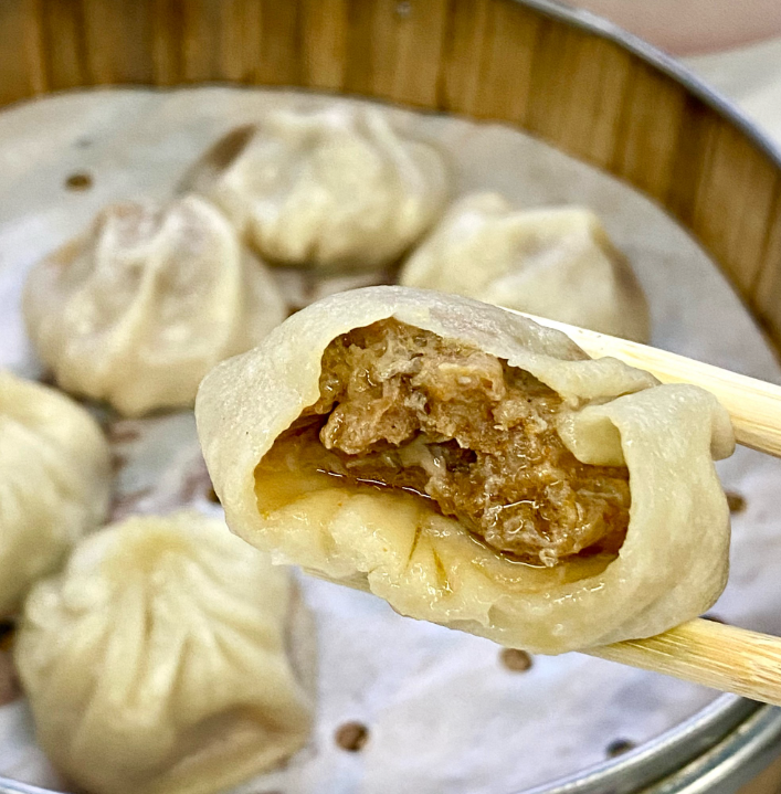 沈阳早餐鸡汁包子(沈阳早餐鸡汁包子哪家好吃)