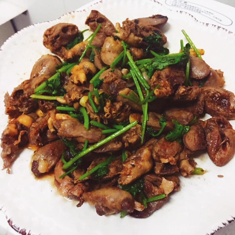 炒鸡架小吃(炒鸡架的做法 最正宗的做法)