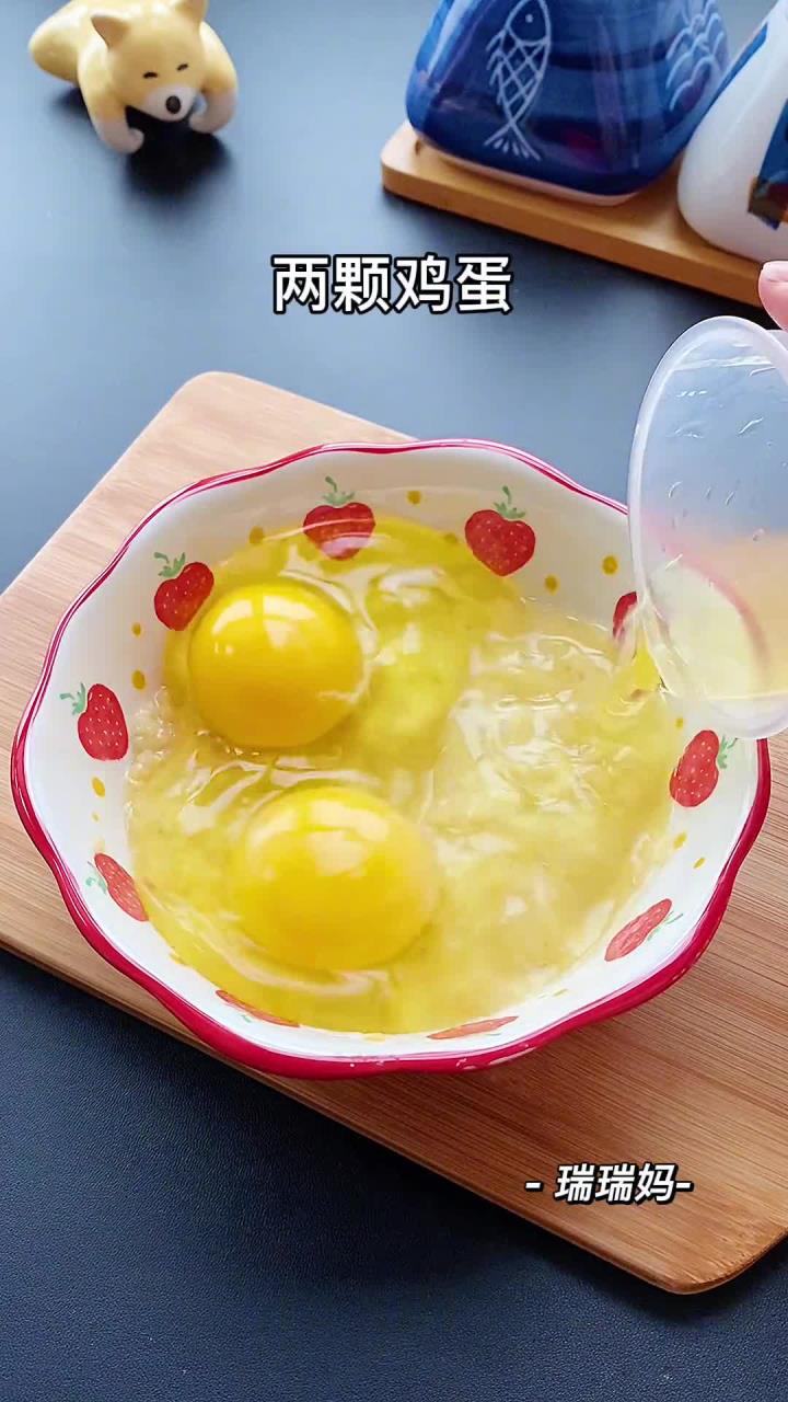 早餐两个香蕉(早上两个香蕉会胖吗)