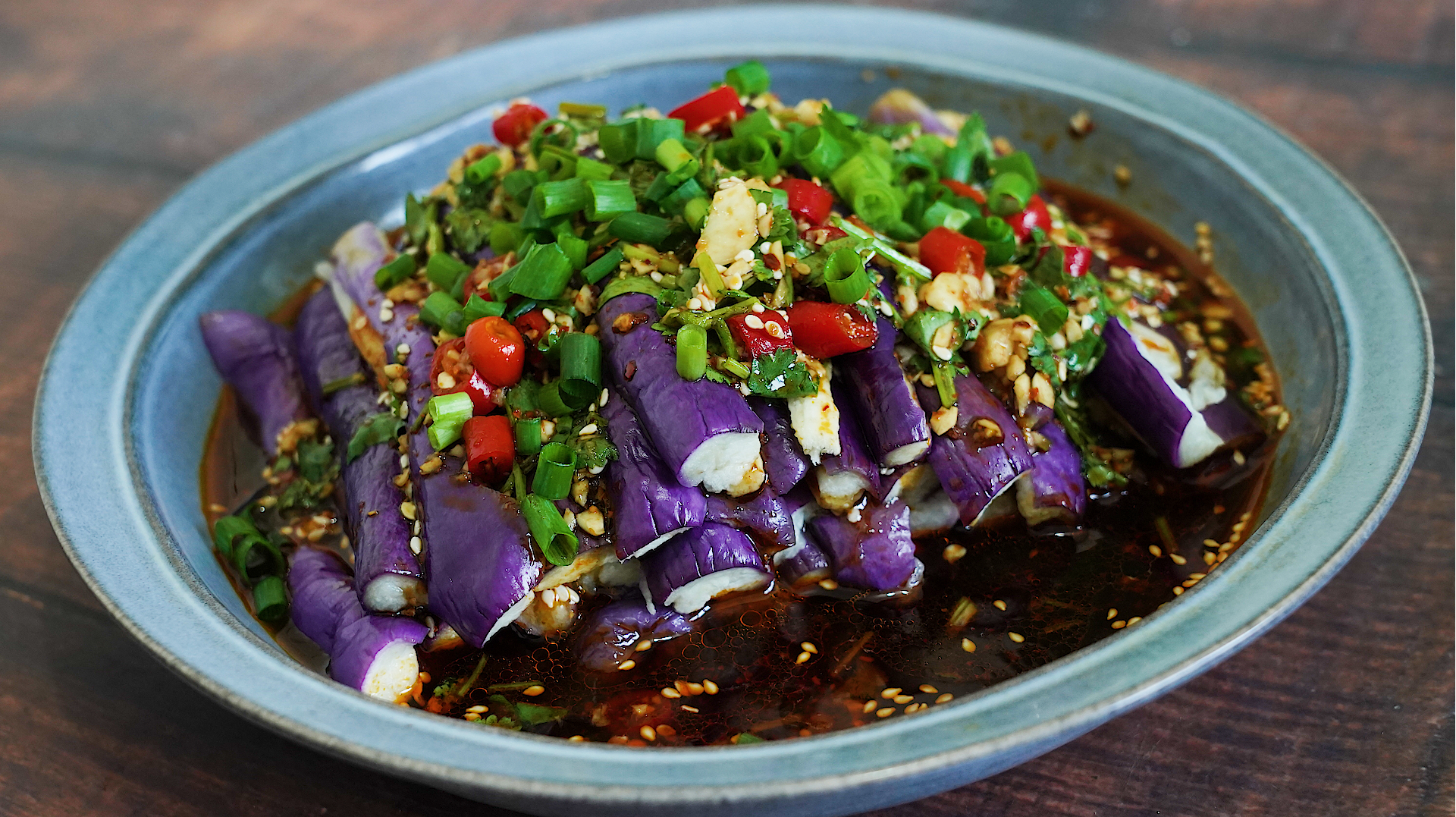 蒜泥茄子特色(正宗蒜泥茄子的做法窍门)