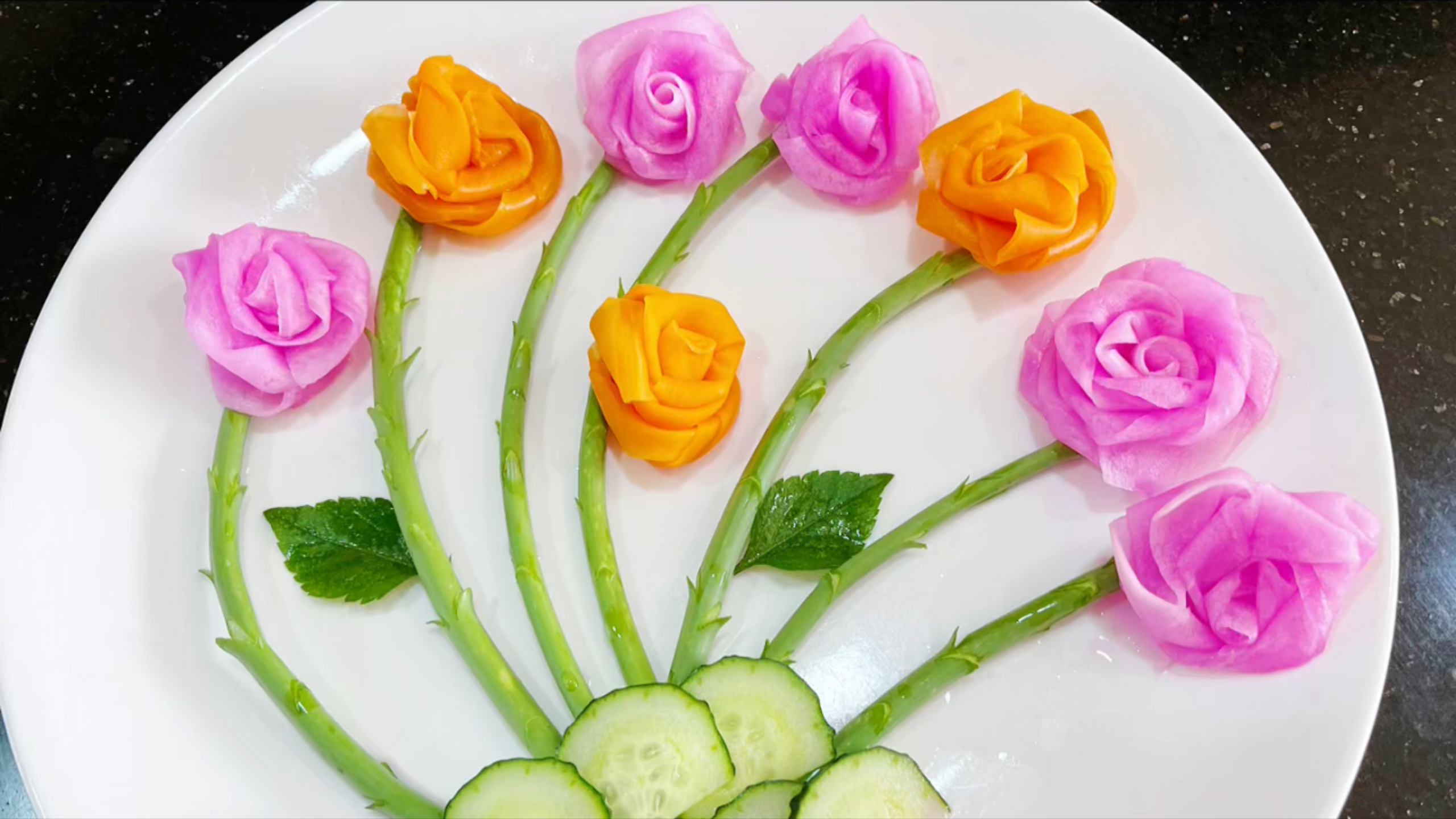 玫瑰花特色菜(玫瑰花菜谱大全)