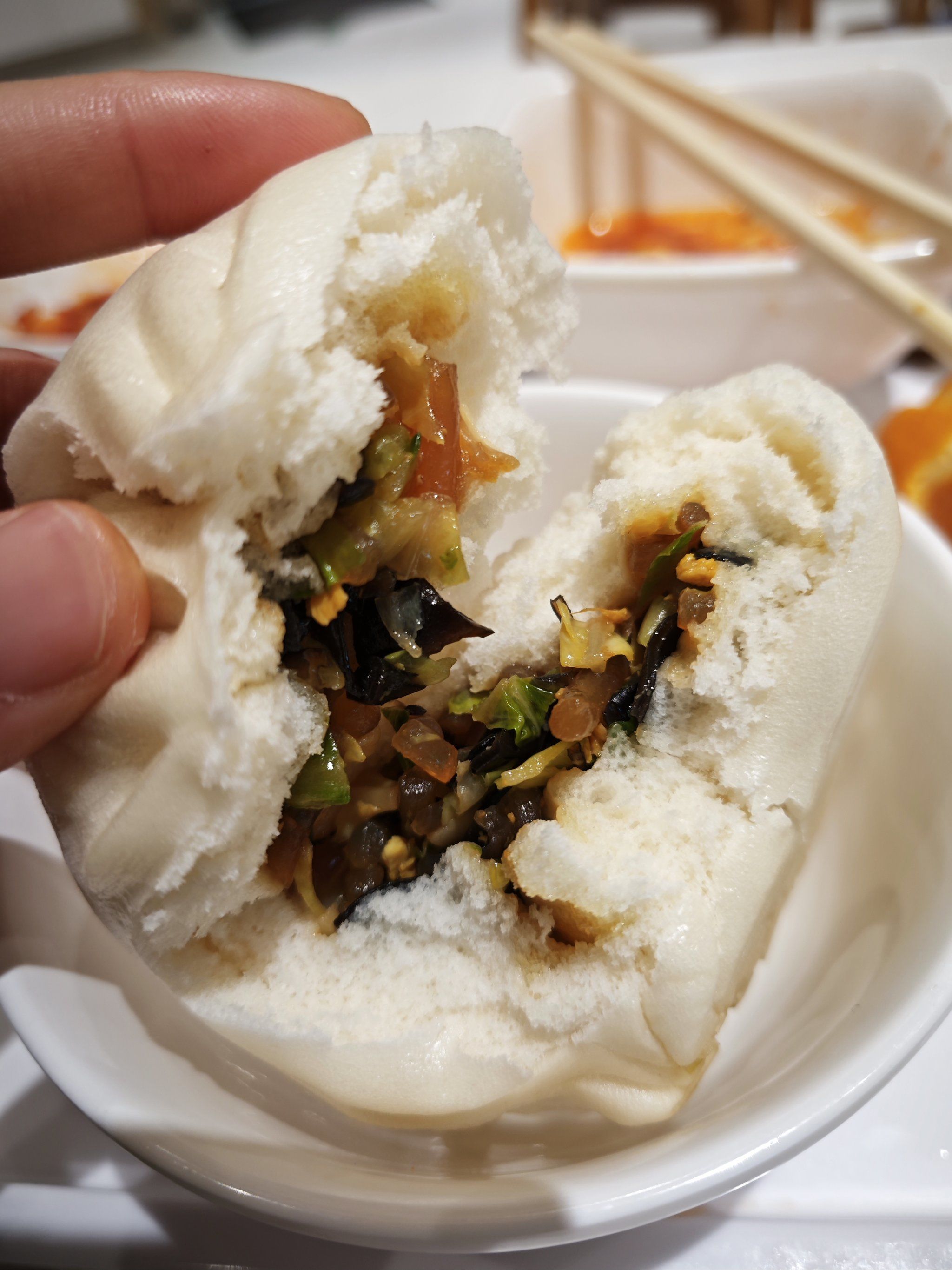 素菜包子蒸多久才会熟(素菜包子要蒸多长时间才会熟)