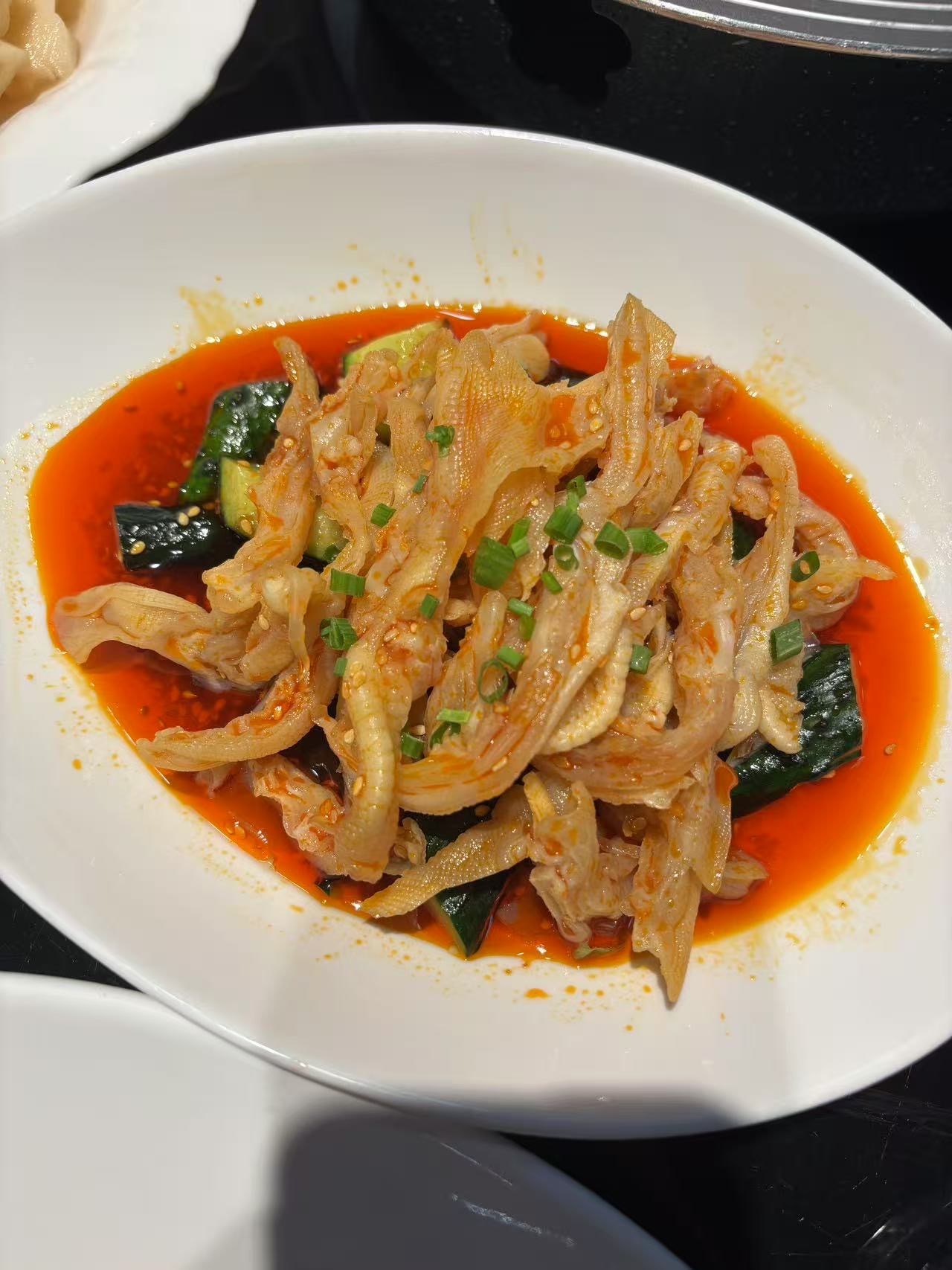 哈利肉凉菜(哈利肉和什么炒好吃)