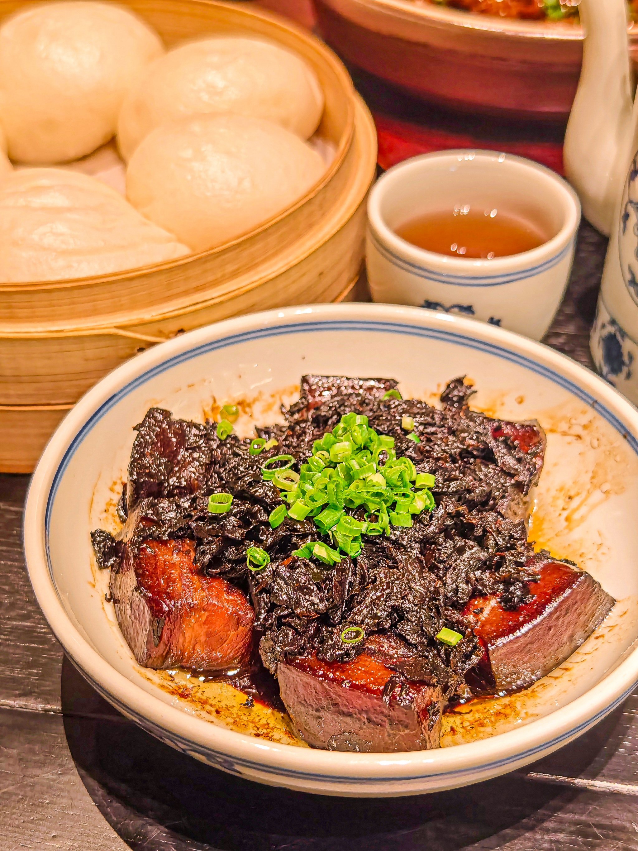 绍兴本地特色菜(绍兴本地特色菜馆)