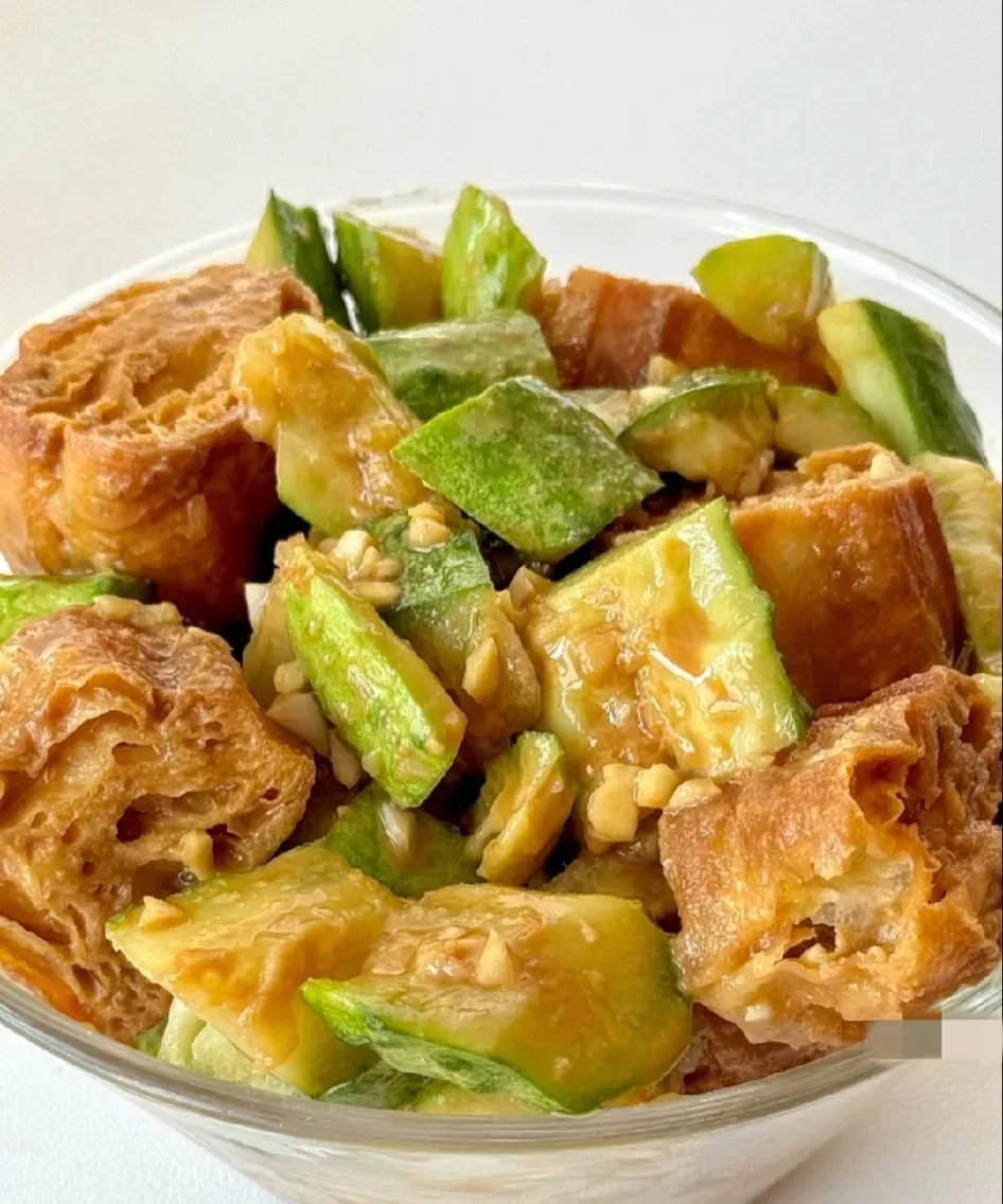 扮凉菜油怎么呛(凉菜拌菜油的做法)