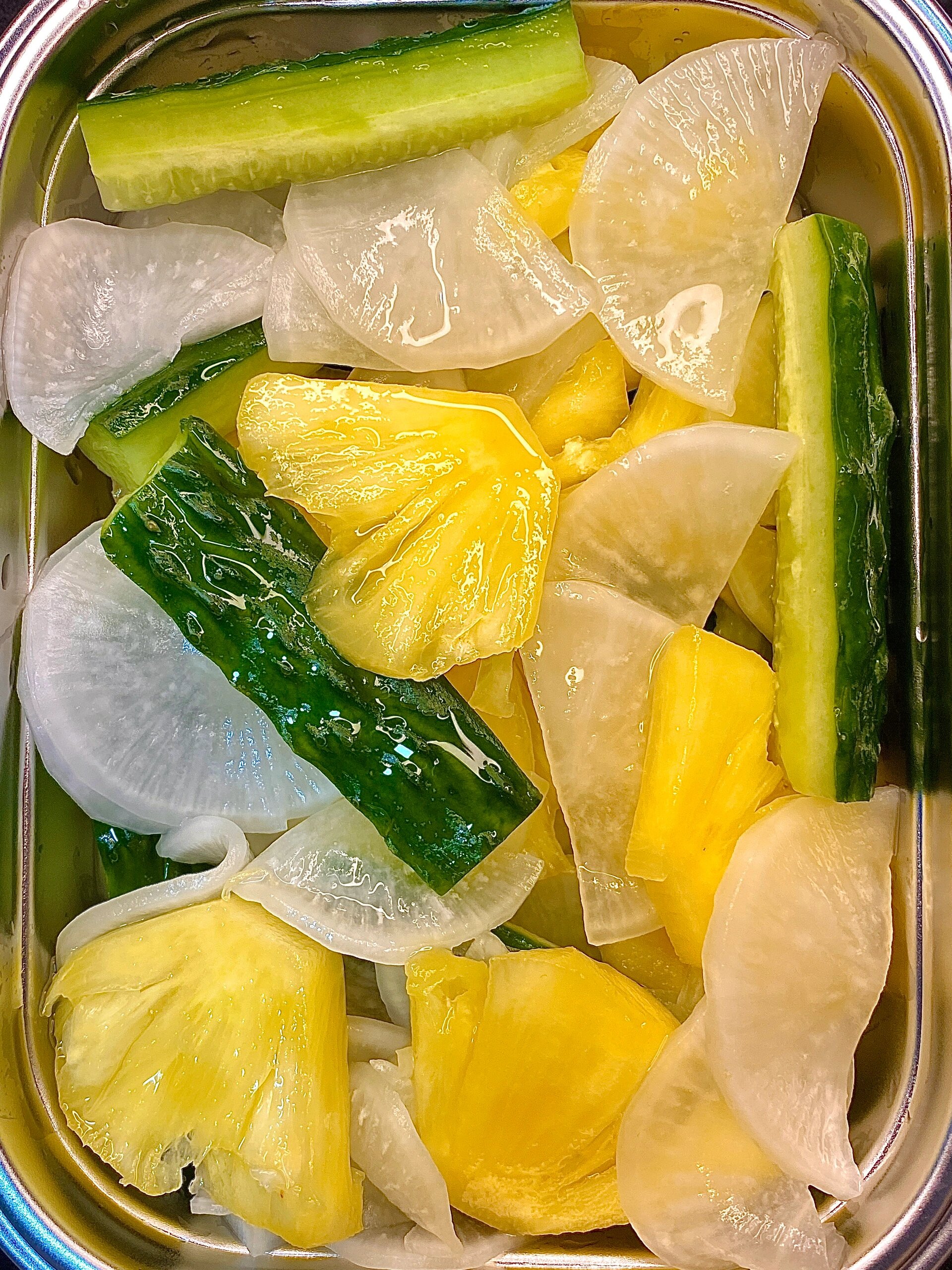 黄瓜青萝卜凉菜(黄瓜和萝卜怎么调凉菜)