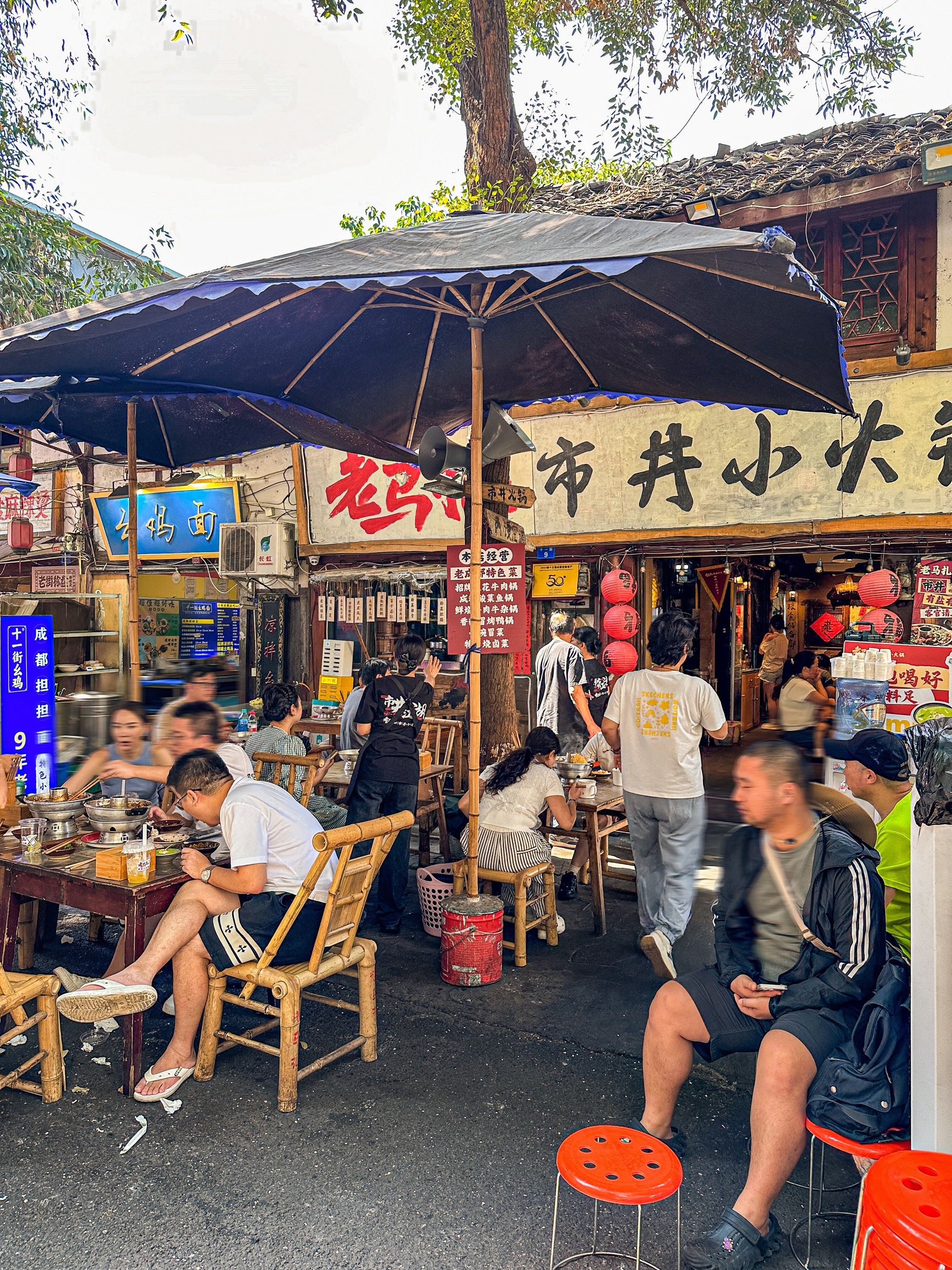 成都著名的小吃一条街(成都小吃一条街叫什么名字)