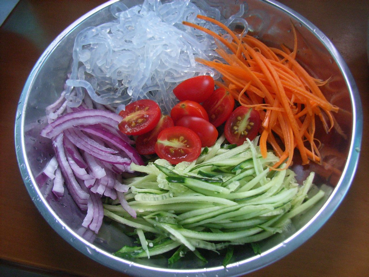 捞汁凉菜图片600(捞汁凉菜都有哪些东西)